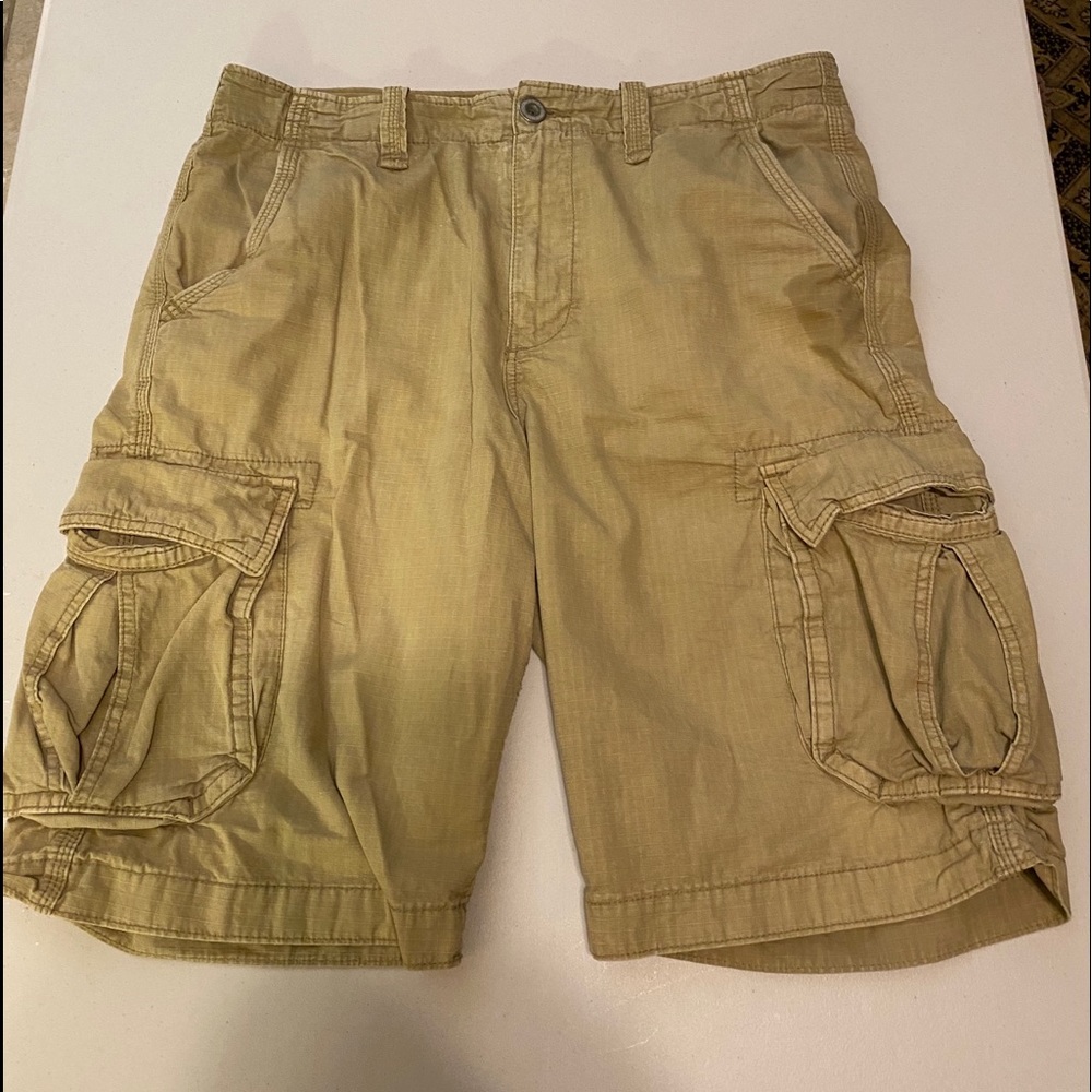 33 Waist American Eagle Longboard Shorts